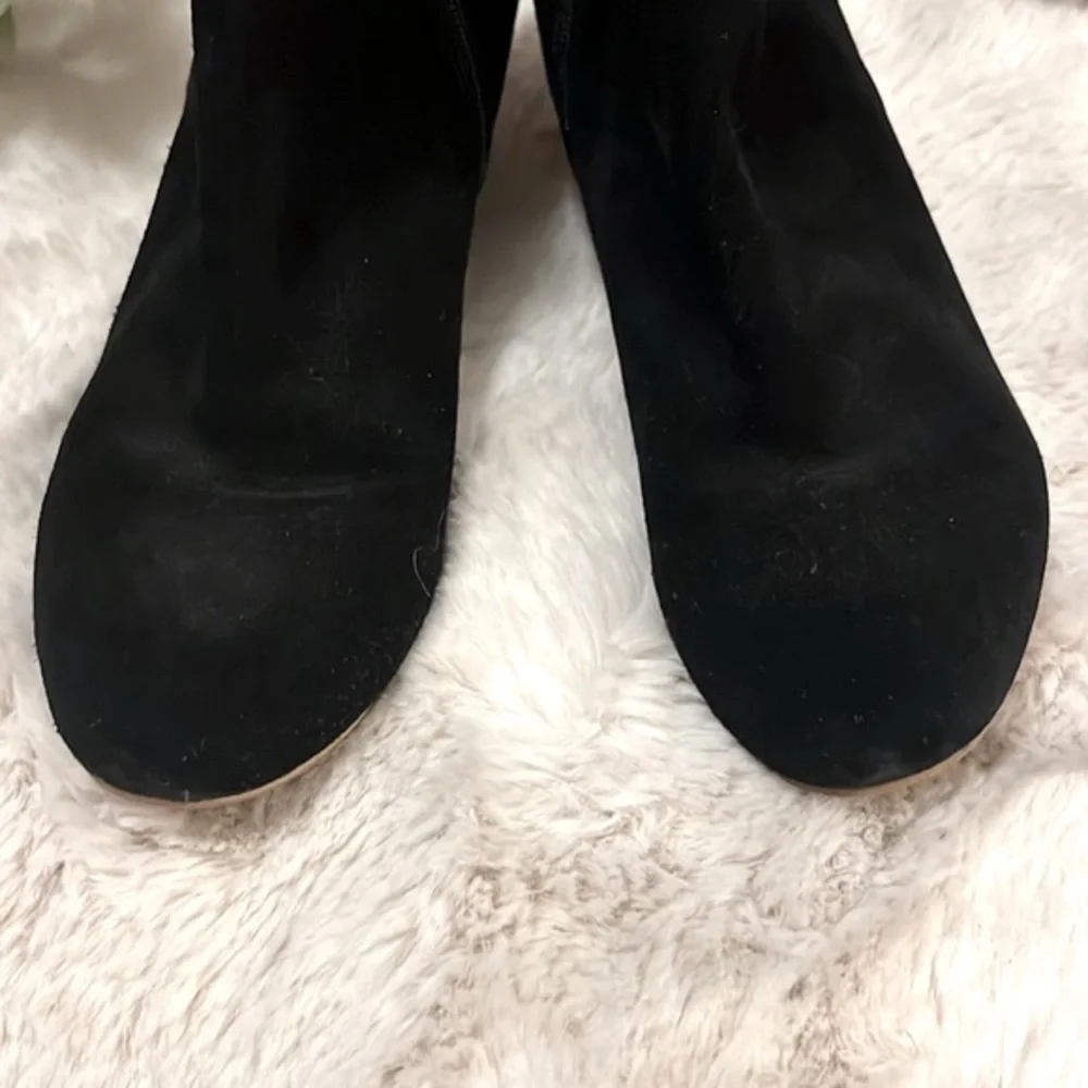 Crown Women’s Vintage Tashaa Black Suede Block Bohemian Heel Ankle Booties Sz 8